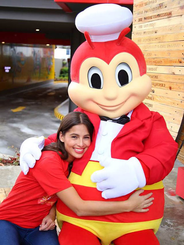 JOLLIBEE3