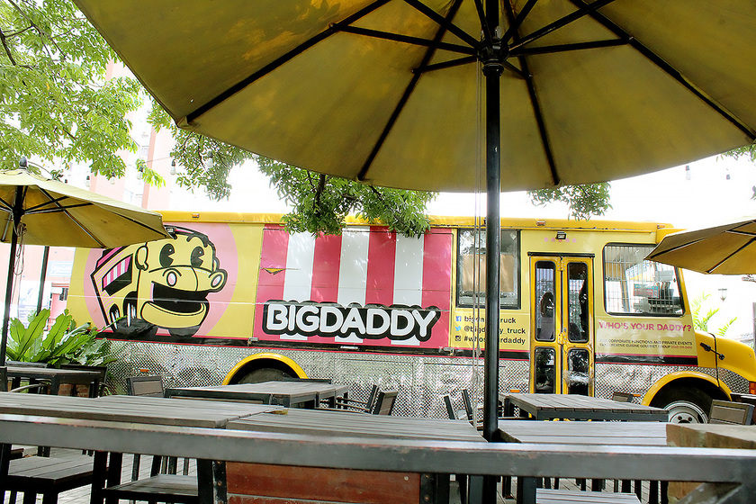 ハンバーガーショップ「BIGDADDY」